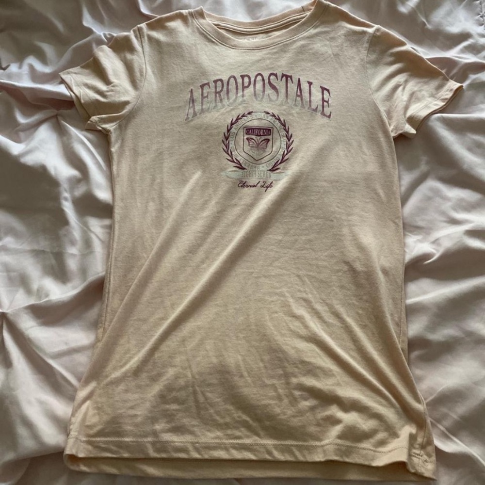 Aeropostale Classic Crew Neck Tee light pink